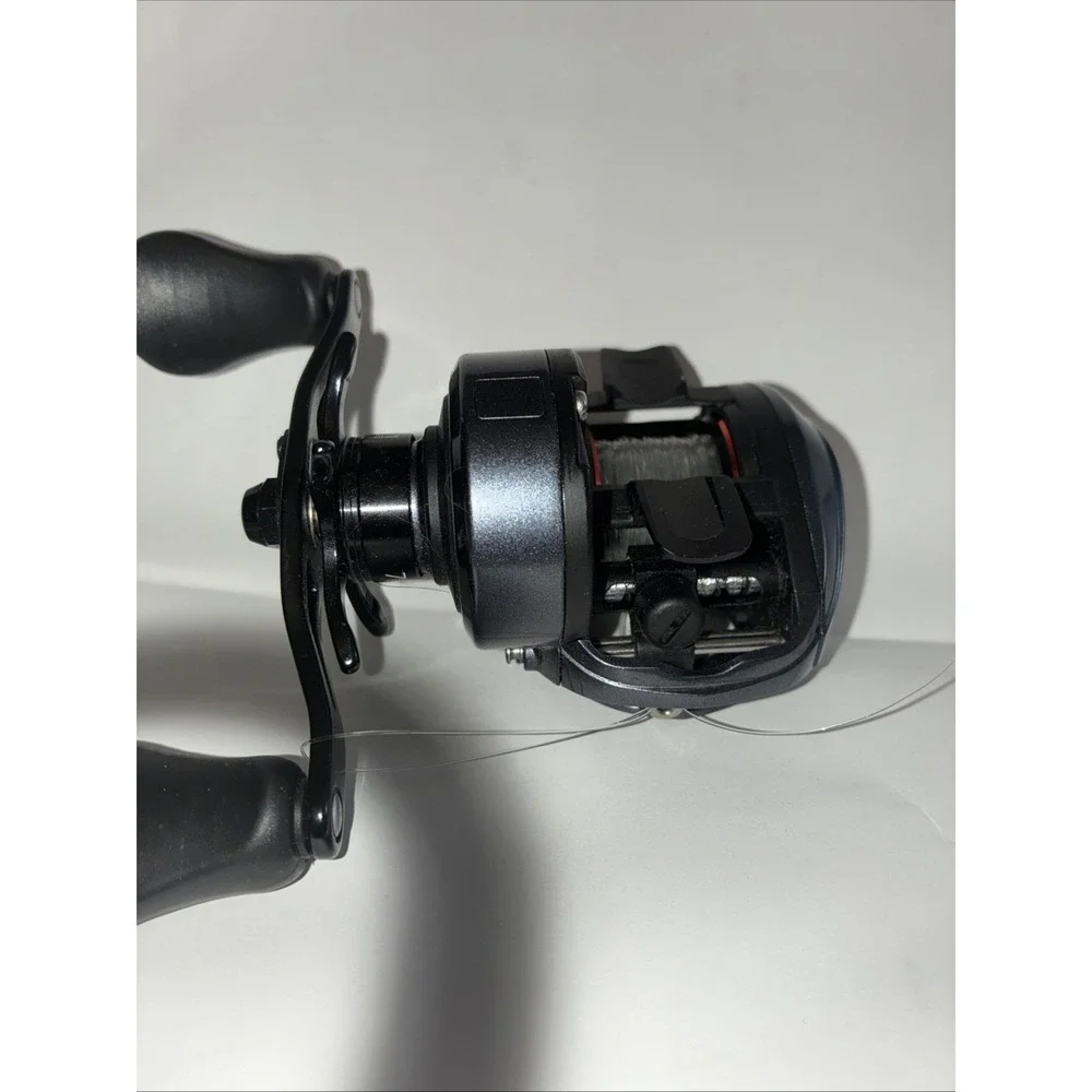 Bass Pro Shops Pro Qualifier PQG10SHLA LH Retrieve Freshwater Baitcast Reel